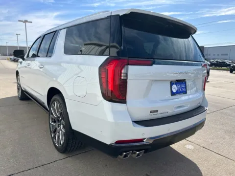 More photos of 2027 GMC Yukon XL Denali Ultimate at Gregg Young Chevrolet GMC of Columbus, NE