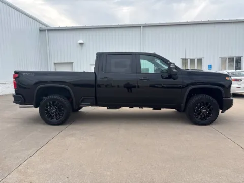 More photos of 2026 Chevrolet Silverado 2500 HD LT at Gregg Young Chevrolet GMC of Columbus, NE