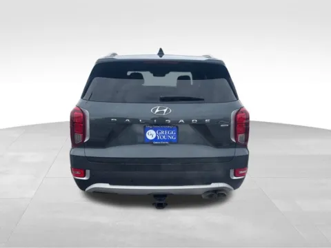 More photos of 2021 Hyundai Palisade SEL at Gregg Young Chevrolet of Norwalk, IA