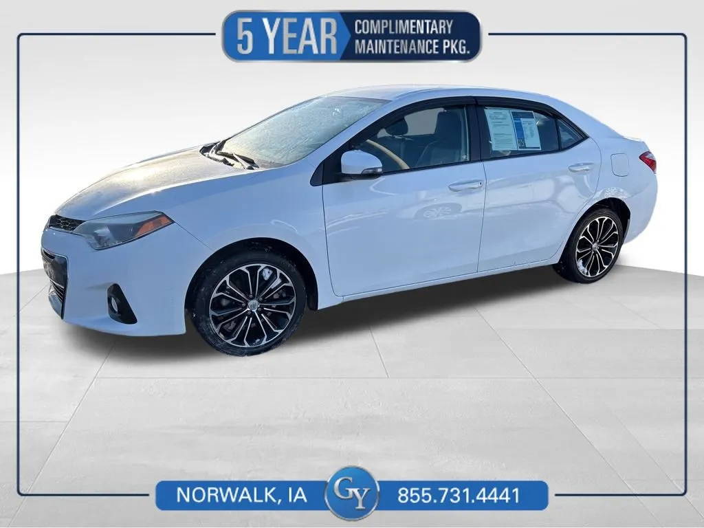 White 2016 Toyota Corolla L for sale in Norwalk, IA