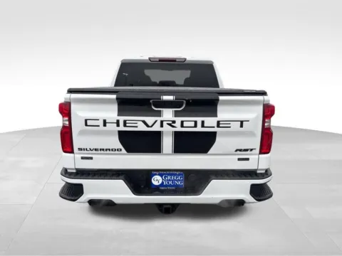 More photos of 2020 Chevrolet Silverado 1500 RST at Gregg Young Chevrolet of Norwalk, IA