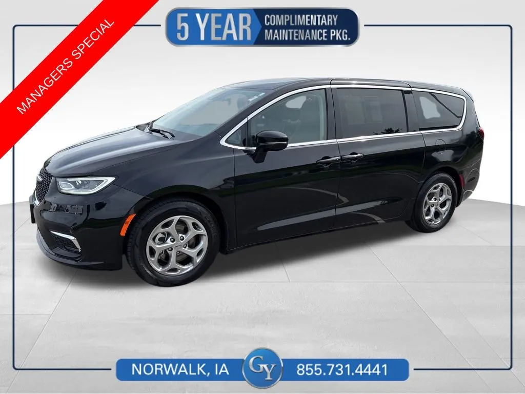 2024 Chrysler Pacifica Limited for sale in Norwalk, IA