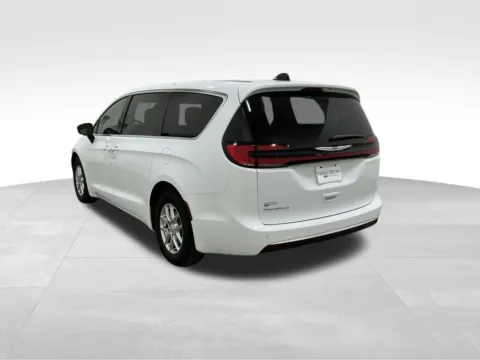Another view of 2025 Chrysler Pacifica Select for sale in Norwalk, IA at Gregg Young Chevrolet of Norwalk