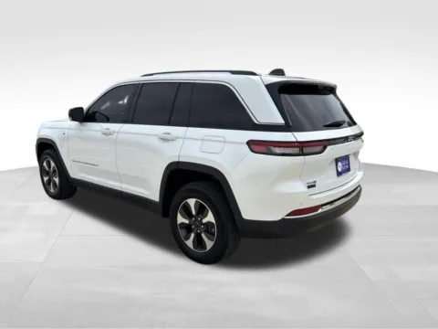 More photos of 2023 Jeep Grand Cherokee 4xe at Gregg Young Chevrolet of Norwalk, IA