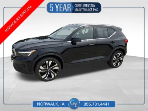 Black 2024 Volvo XC40 B5 Plus Bright Theme for sale in Norwalk, IA
