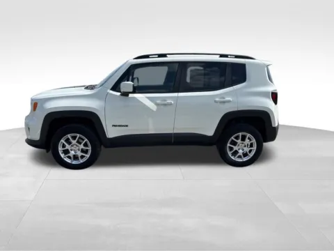 Another view of 2019 Jeep Renegade Latitude for sale in Norwalk, IA at Gregg Young Chevrolet of Norwalk