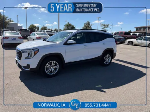 White 2024 GMC Terrain SLE for sale in Norwalk, IA