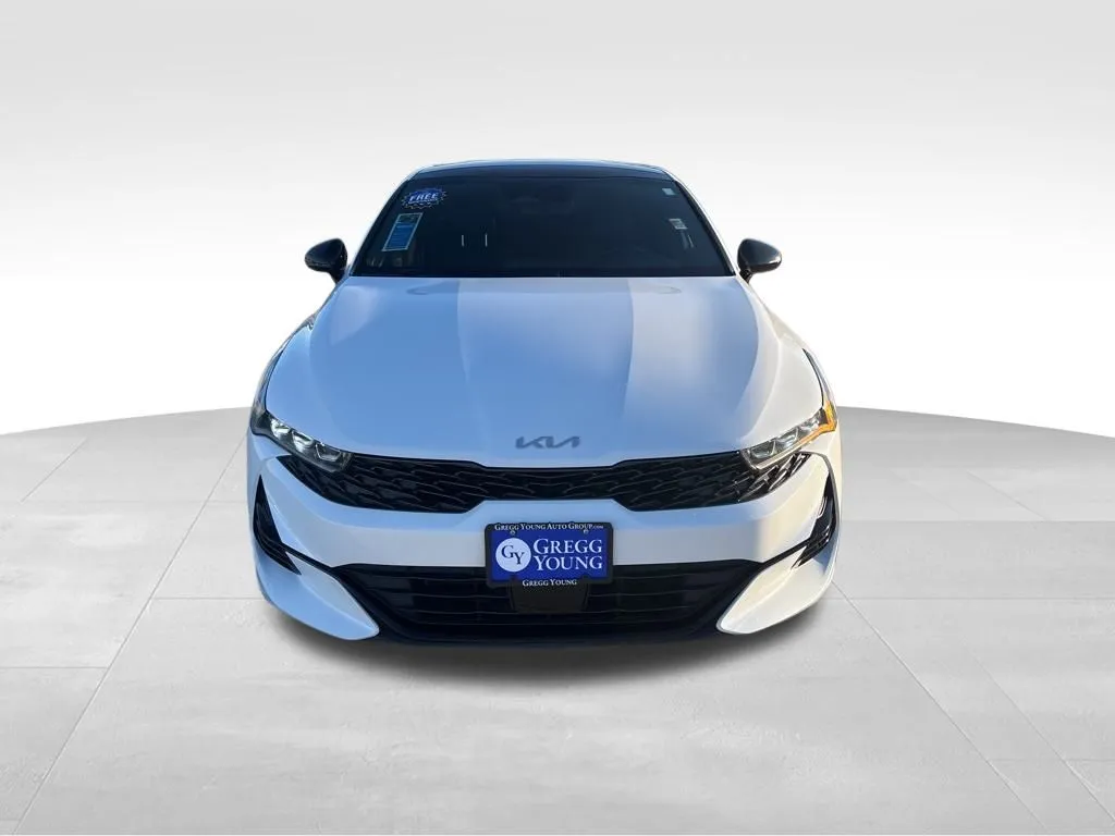 2023 Kia K5 GT-Line photo 3