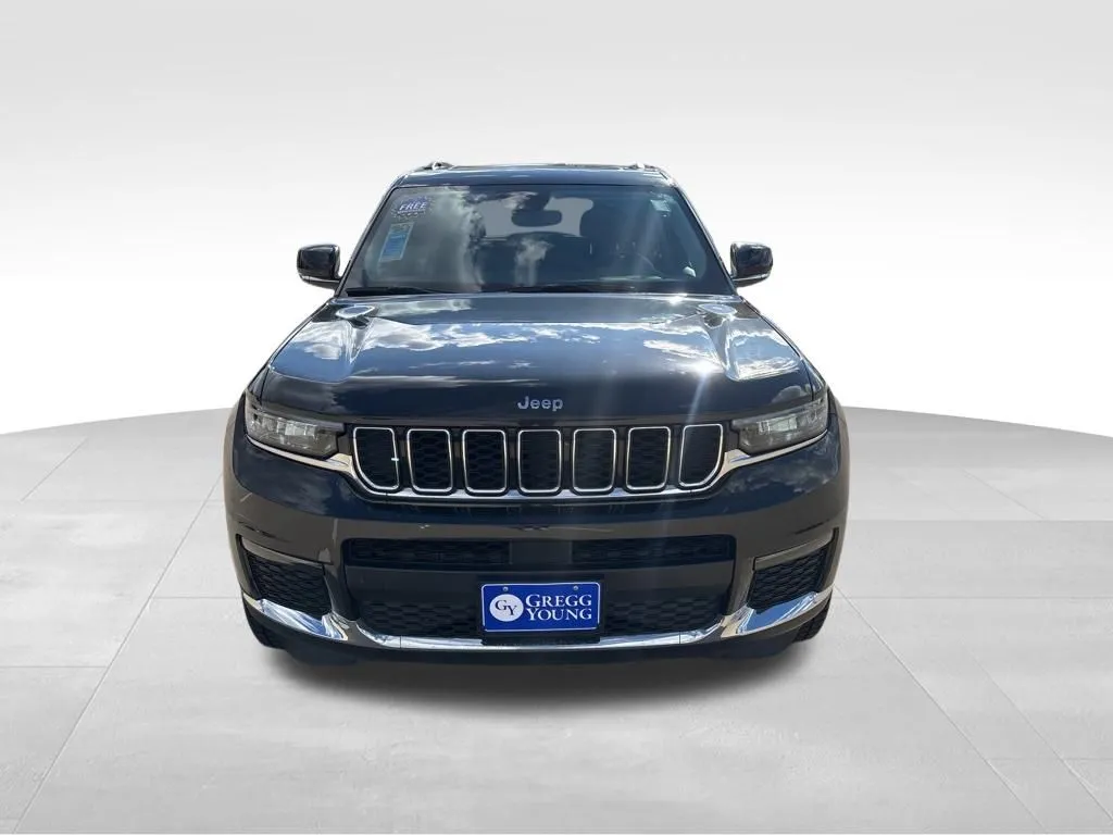 2022 Jeep Grand Cherokee Limited photo 4