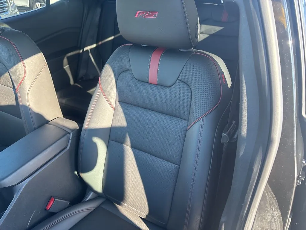 2025 Chevrolet Trax photo 4