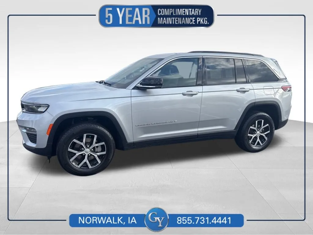 Silver 2024 Jeep Grand Cherokee Limited for sale in Norwalk, IA