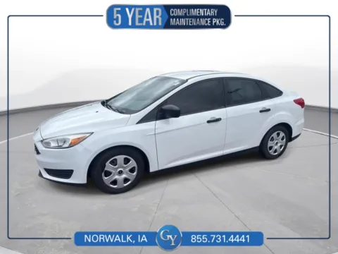 White 2018 Ford Focus S for sale in Norwalk, IA