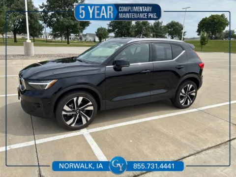 Black 2024 Volvo XC40 B5 Plus Bright Theme for sale in Norwalk, IA
