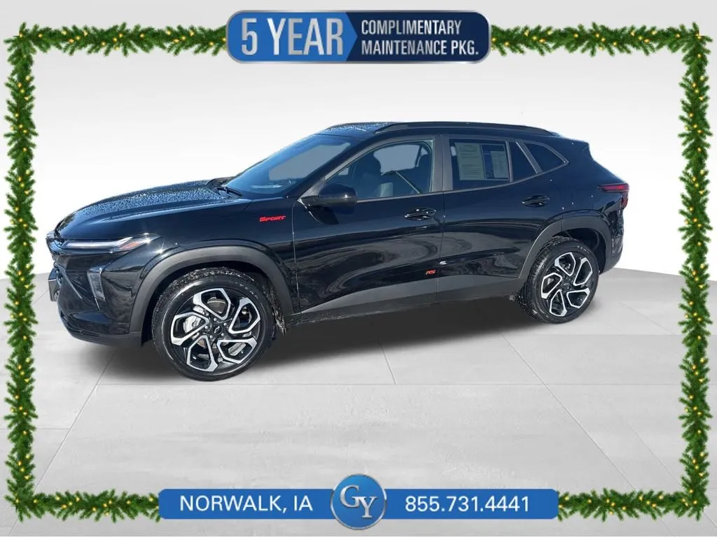 Black 2025 Chevrolet Trax 2RS for sale in Norwalk, IA