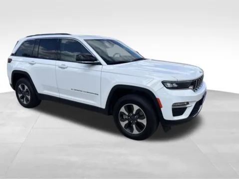 More photos of 2023 Jeep Grand Cherokee 4xe at Gregg Young Chevrolet of Norwalk, IA