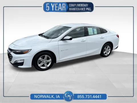 White 2024 Chevrolet Malibu LT for sale in Norwalk, IA