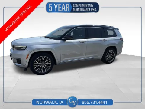 Silver 2022 Jeep Grand Cherokee L Summit for sale in Norwalk, IA