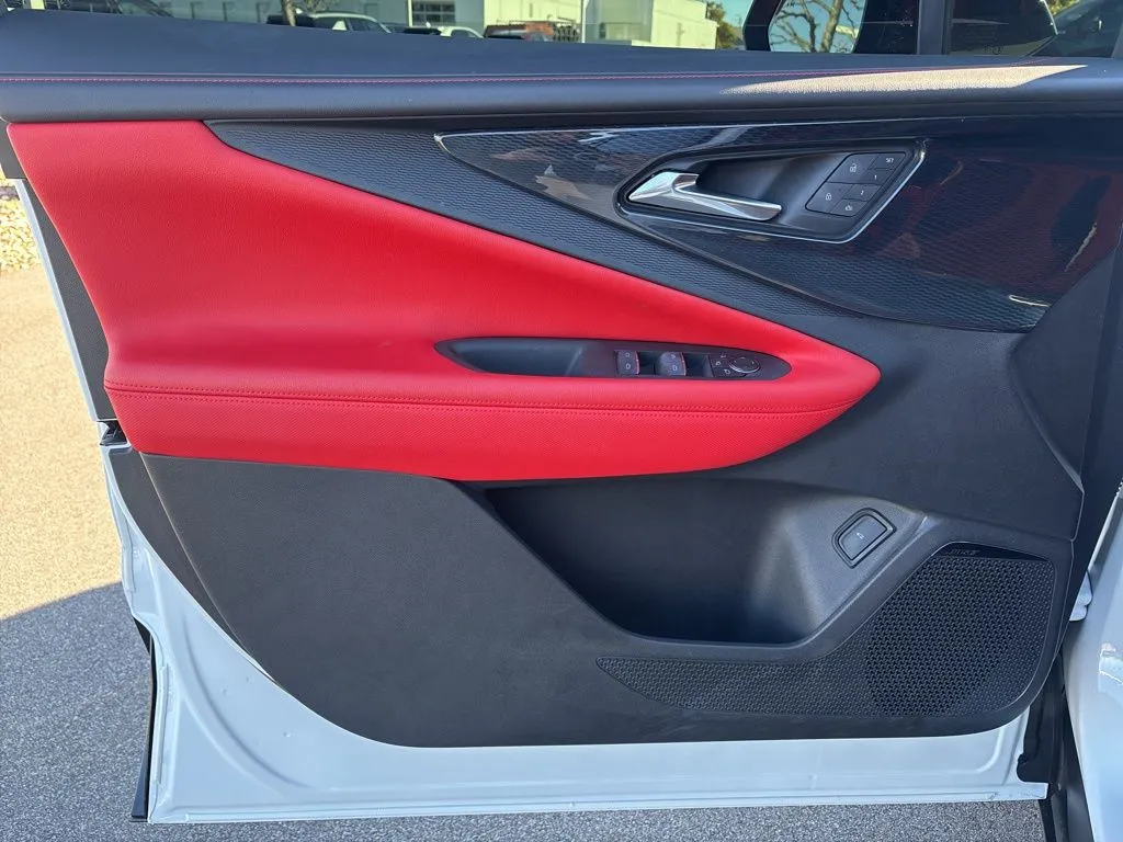 2024 Chevrolet Blazer EV RS photo 4