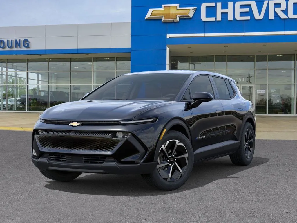 2026 Chevrolet Equinox EV 1LT photo 3