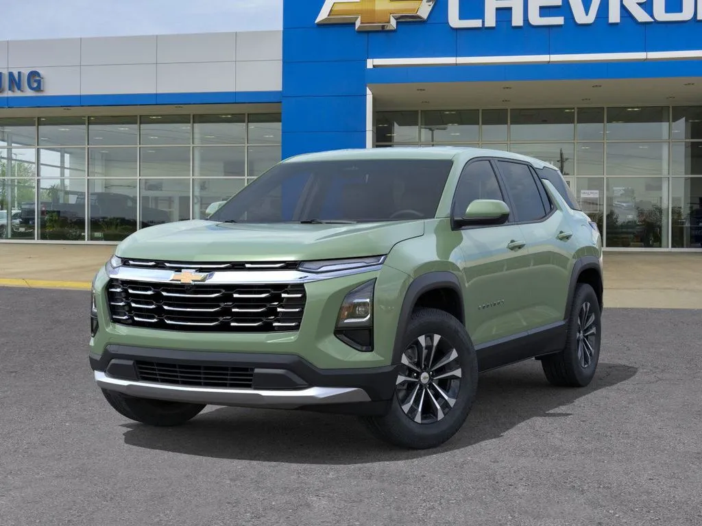 2026 Chevrolet Equinox LT photo 3