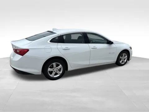 More photos of 2024 Chevrolet Malibu LT at Gregg Young Chevrolet of Norwalk, IA