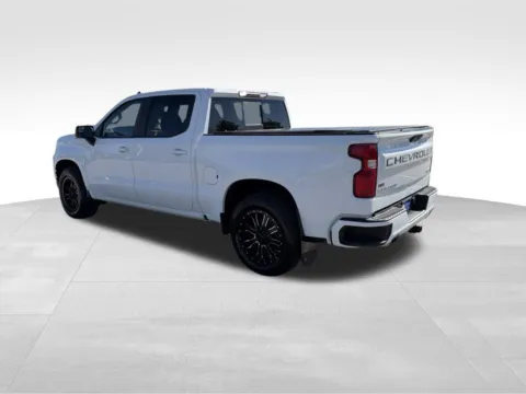 More photos of 2021 Chevrolet Silverado 1500 RST at Gregg Young Chevrolet of Norwalk, IA