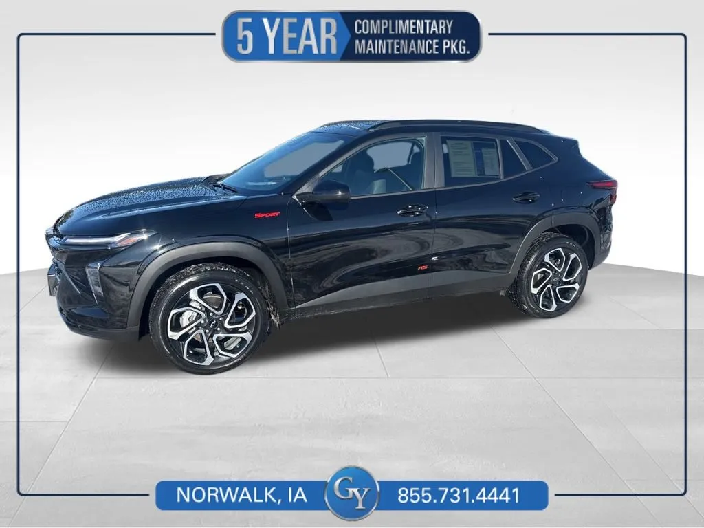 Black 2025 Chevrolet Trax 2RS for sale in Norwalk, IA