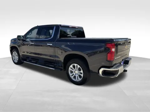 More photos of 2022 Chevrolet Silverado 1500 LTZ at Gregg Young Chevrolet of Norwalk, IA