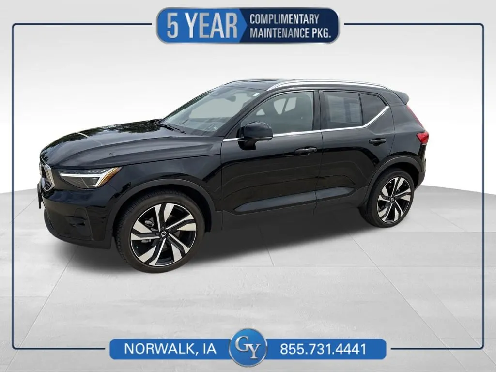 Black 2024 Volvo XC40 B5 Plus Bright Theme for sale in Norwalk, IA