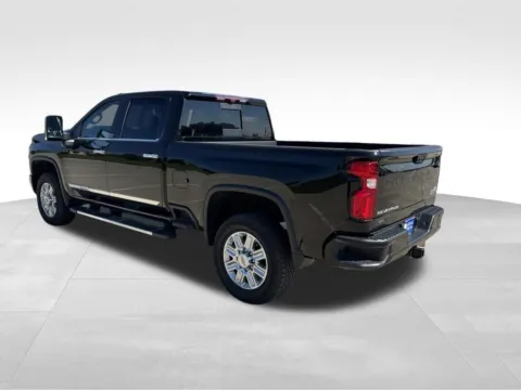 More photos of 2024 Chevrolet Silverado 2500 HD High Country at Gregg Young Chevrolet of Norwalk, IA
