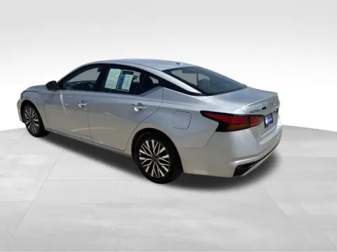 More photos of 2025 Nissan Altima 2.5 SV at Gregg Young Chevrolet of Norwalk, IA