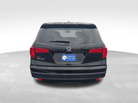 More photos of 2017 Honda Pilot EX-L at Gregg Young Chevrolet of Norwalk, IA