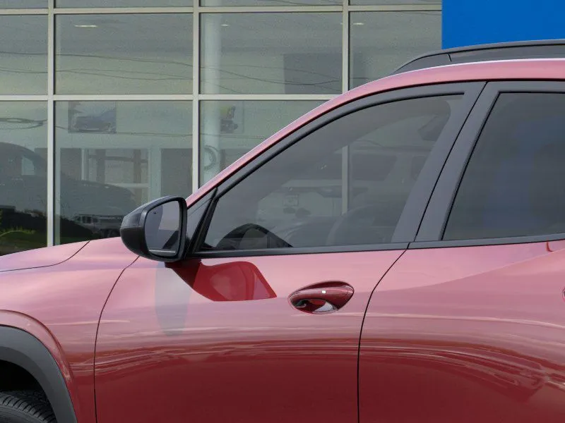 2025 Chevrolet Trax photo 3