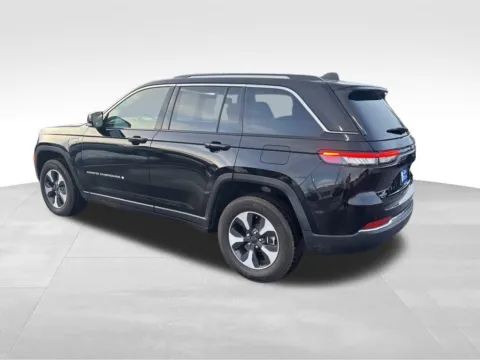 More photos of 2024 Jeep Grand Cherokee 4xe at Gregg Young Chevrolet of Norwalk, IA