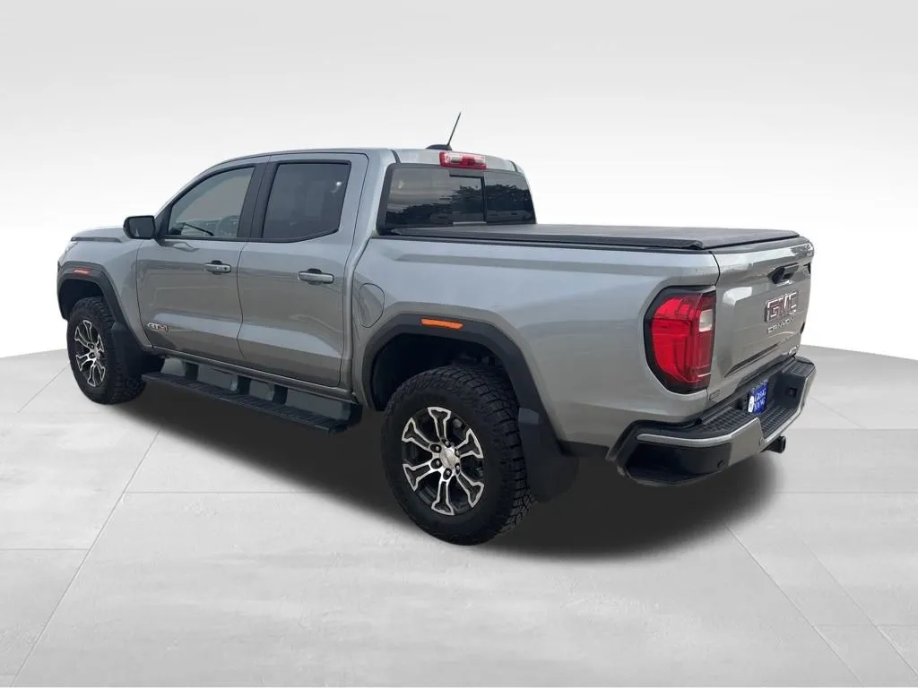 2024 Gmc Canyon AT4 photo 2