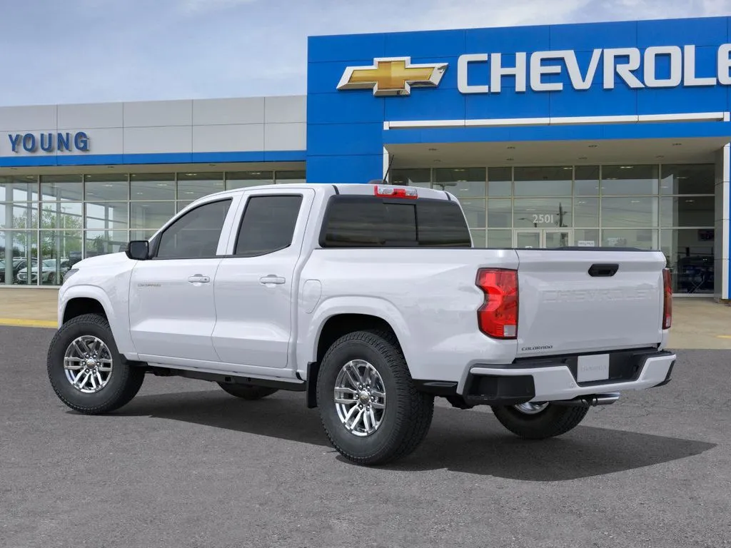 2026 Chevrolet Colorado LT photo 2