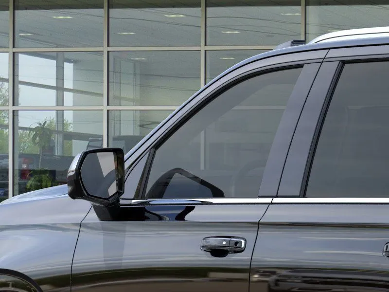 2026 Chevrolet Suburban Premier photo 3