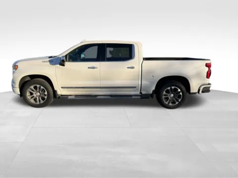 Another view of 2023 Chevrolet Silverado 1500 High Country for sale in Norwalk, IA at Gregg Young Chevrolet of Norwalk