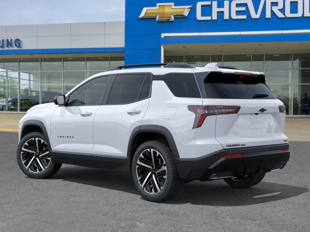 2026 Chevrolet Equinox RS photo 2