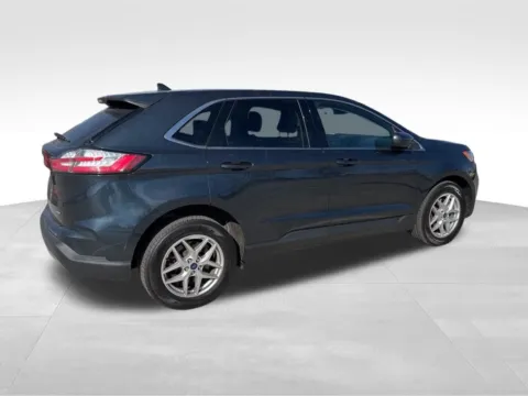 More photos of 2022 Ford Edge SEL at Gregg Young Chevrolet of Norwalk, IA
