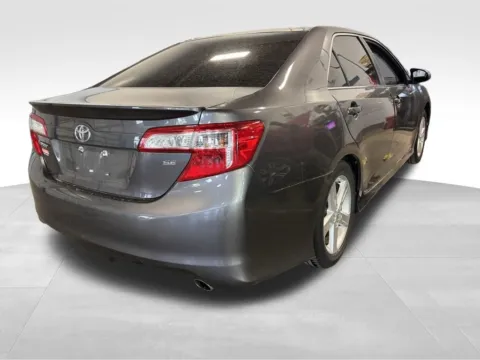 More photos of 2014 Toyota Camry SE at Gregg Young Chevrolet of Norwalk, IA