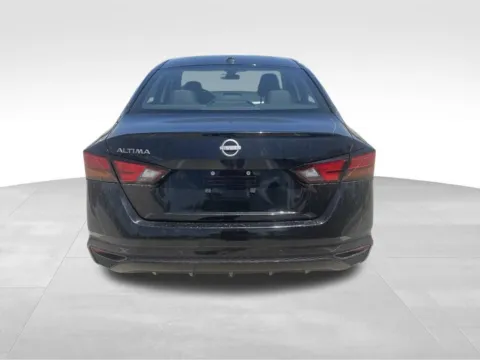 More photos of 2025 Nissan Altima 2.5 SV at Gregg Young Chevrolet of Norwalk, IA