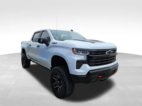More photos of 2025 Chevrolet Silverado 1500 LT Trail Boss at Gregg Young of Plattsmouth, NE