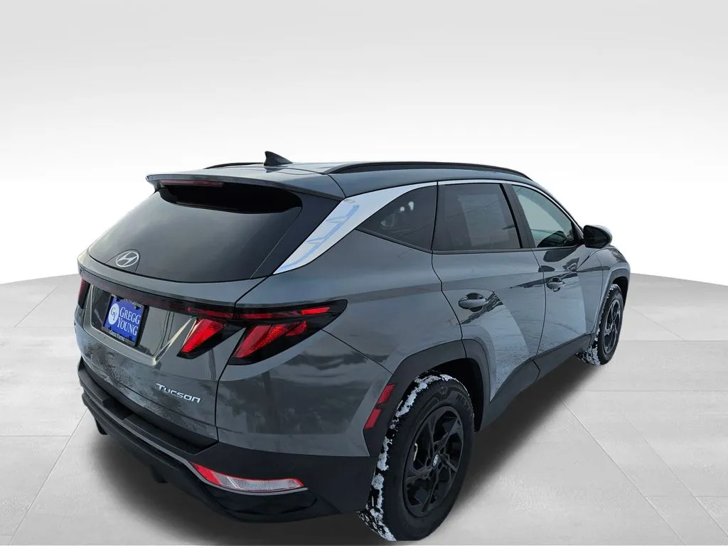 2024 Hyundai Tucson SEL photo 2