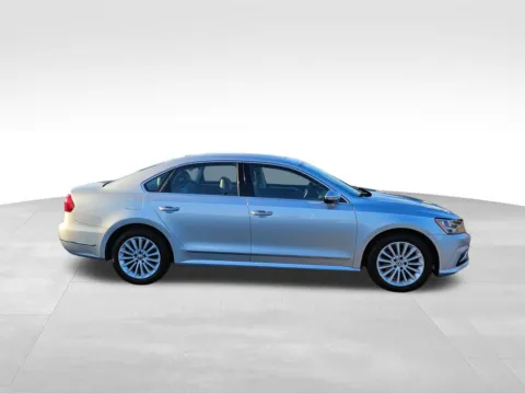 More photos of 2017 Volkswagen Passat 1.8T SE at Gregg Young of Plattsmouth, NE