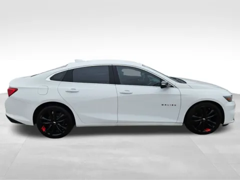More photos of 2018 Chevrolet Malibu LT at Gregg Young of Plattsmouth, NE