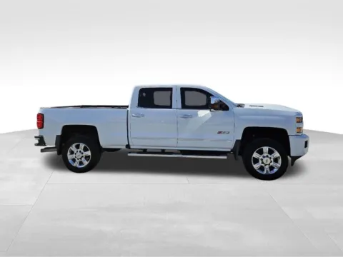 More photos of 2018 Chevrolet Silverado 2500HD LTZ at Gregg Young of Plattsmouth, NE