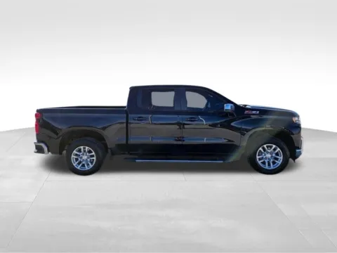 More photos of 2019 Chevrolet Silverado 1500 LT at Gregg Young of Plattsmouth, NE