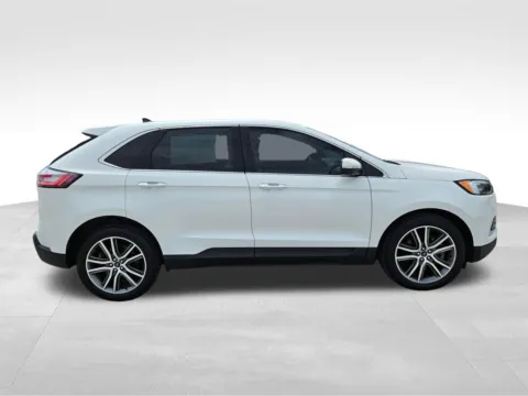 More photos of 2022 Ford Edge Titanium at Gregg Young of Plattsmouth, NE