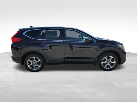 More photos of 2017 Honda CR-V EX at Gregg Young Chevrolet Of Plattsmouth, NE